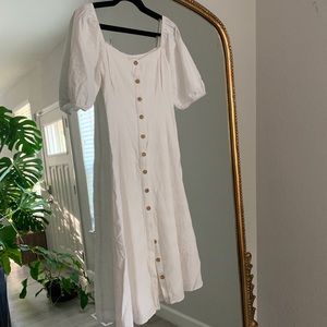 White linen balloon sleeve button midi dress